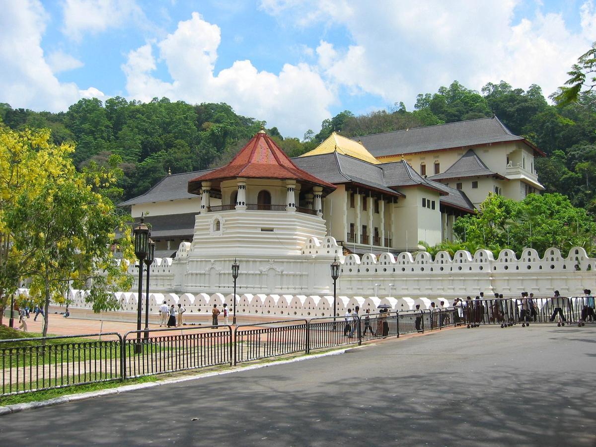 Ayaana Boutique Hotel Kandy Kültér fotó
