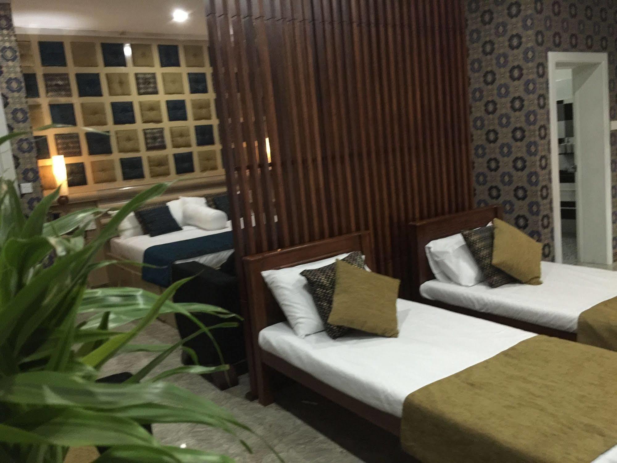 Ayaana Boutique Hotel Kandy Kültér fotó