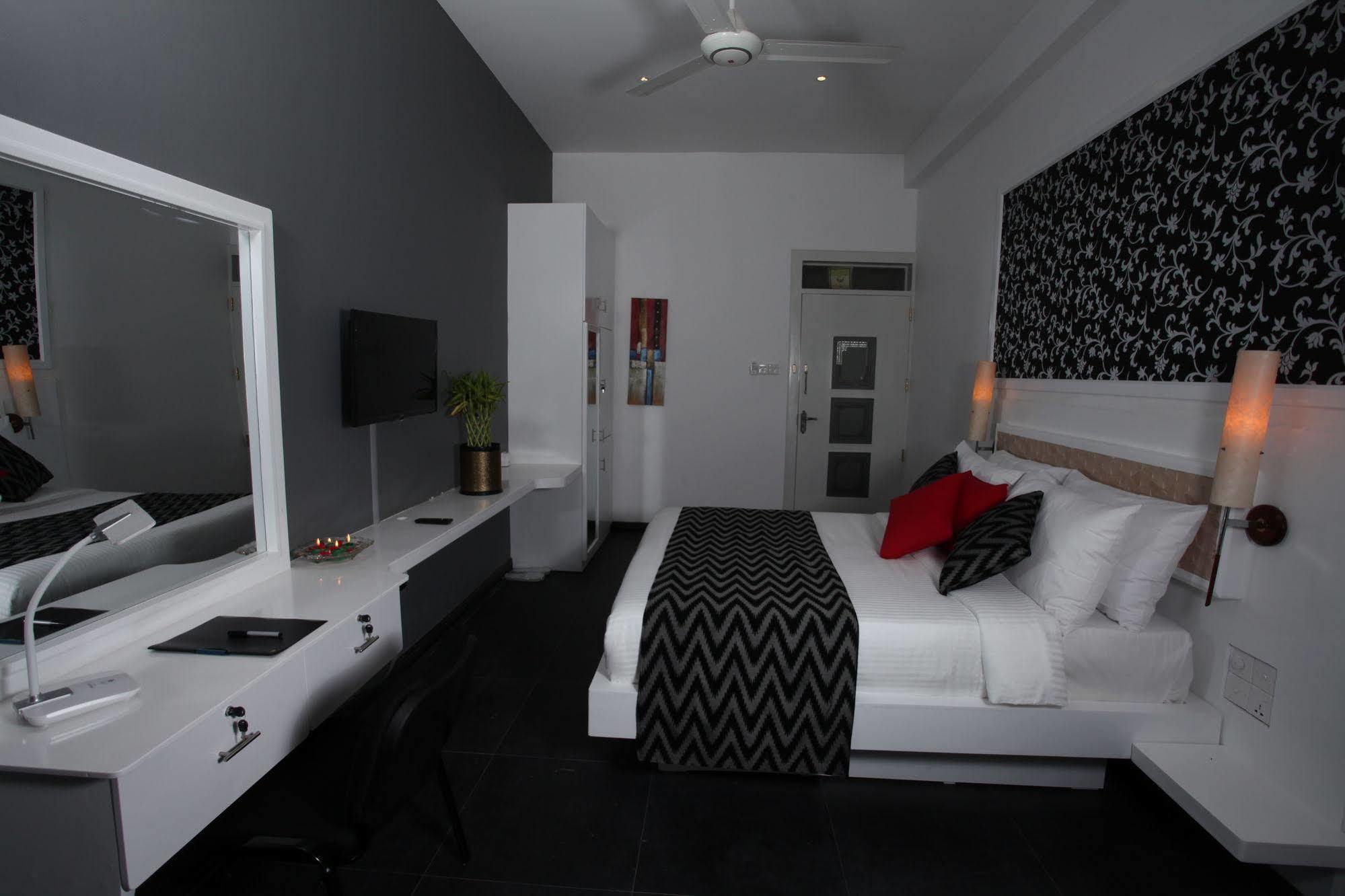 Ayaana Boutique Hotel Kandy Kültér fotó